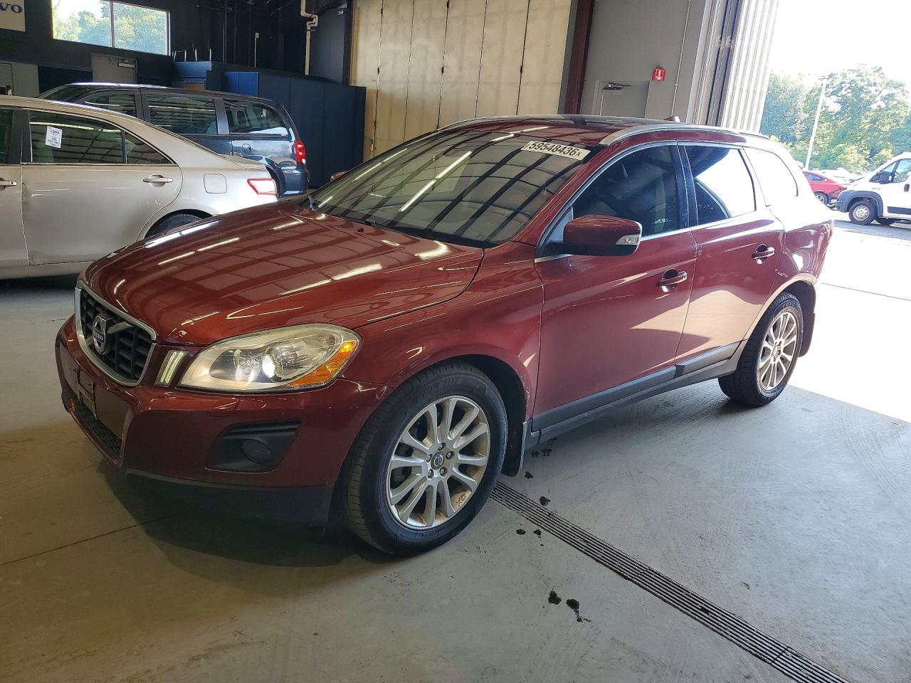 2010 VOLVO XC60