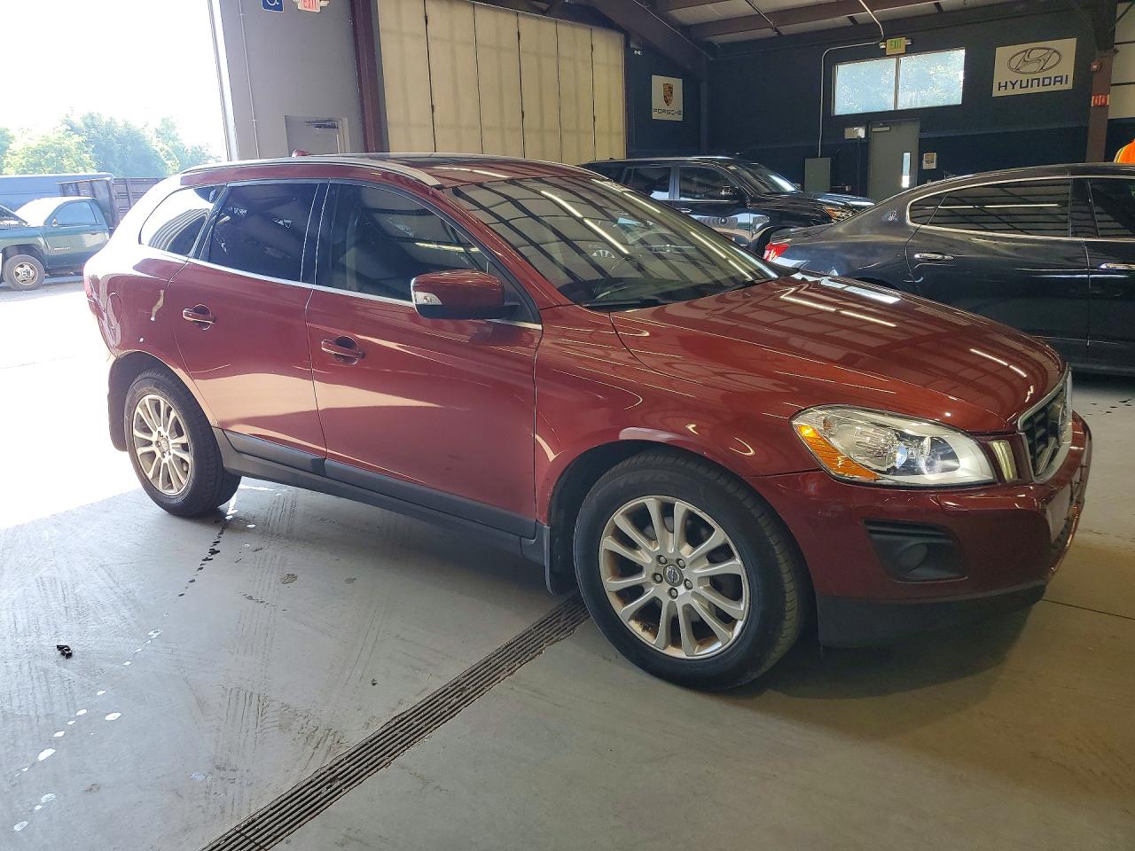 2010 VOLVO XC60