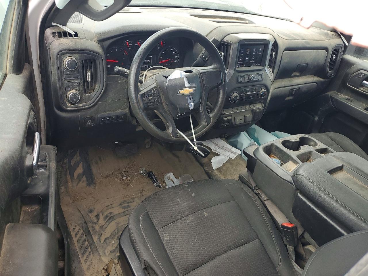2024 CHEVROLET SILVERADO