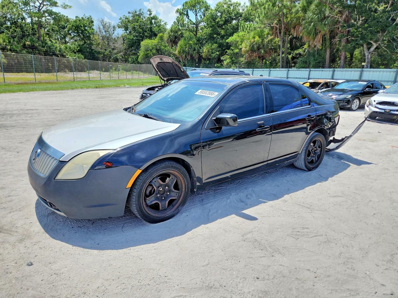 2011 MERCURY MILAN
