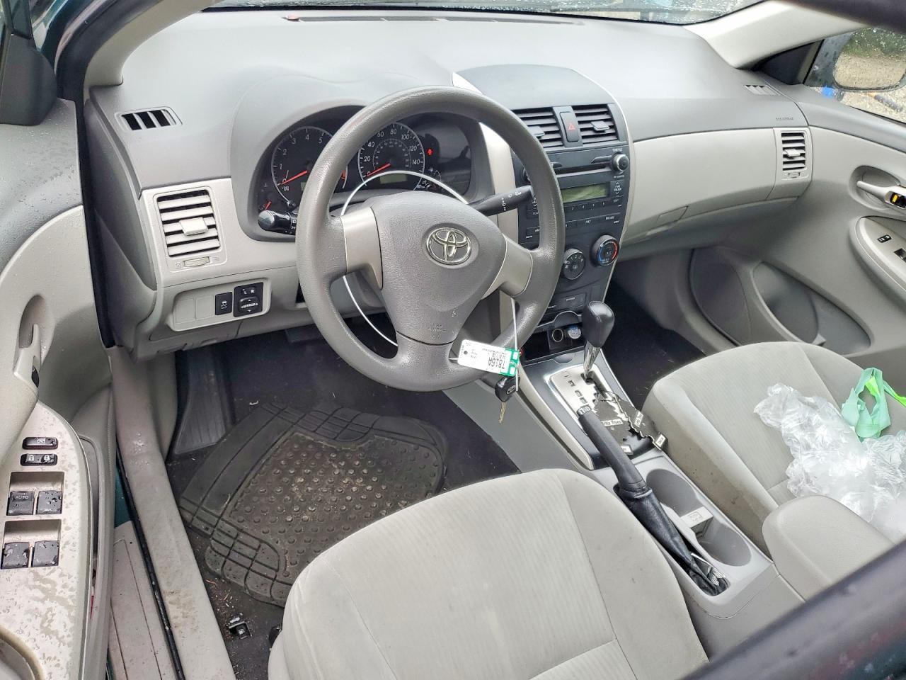 2010 TOYOTA COROLLA