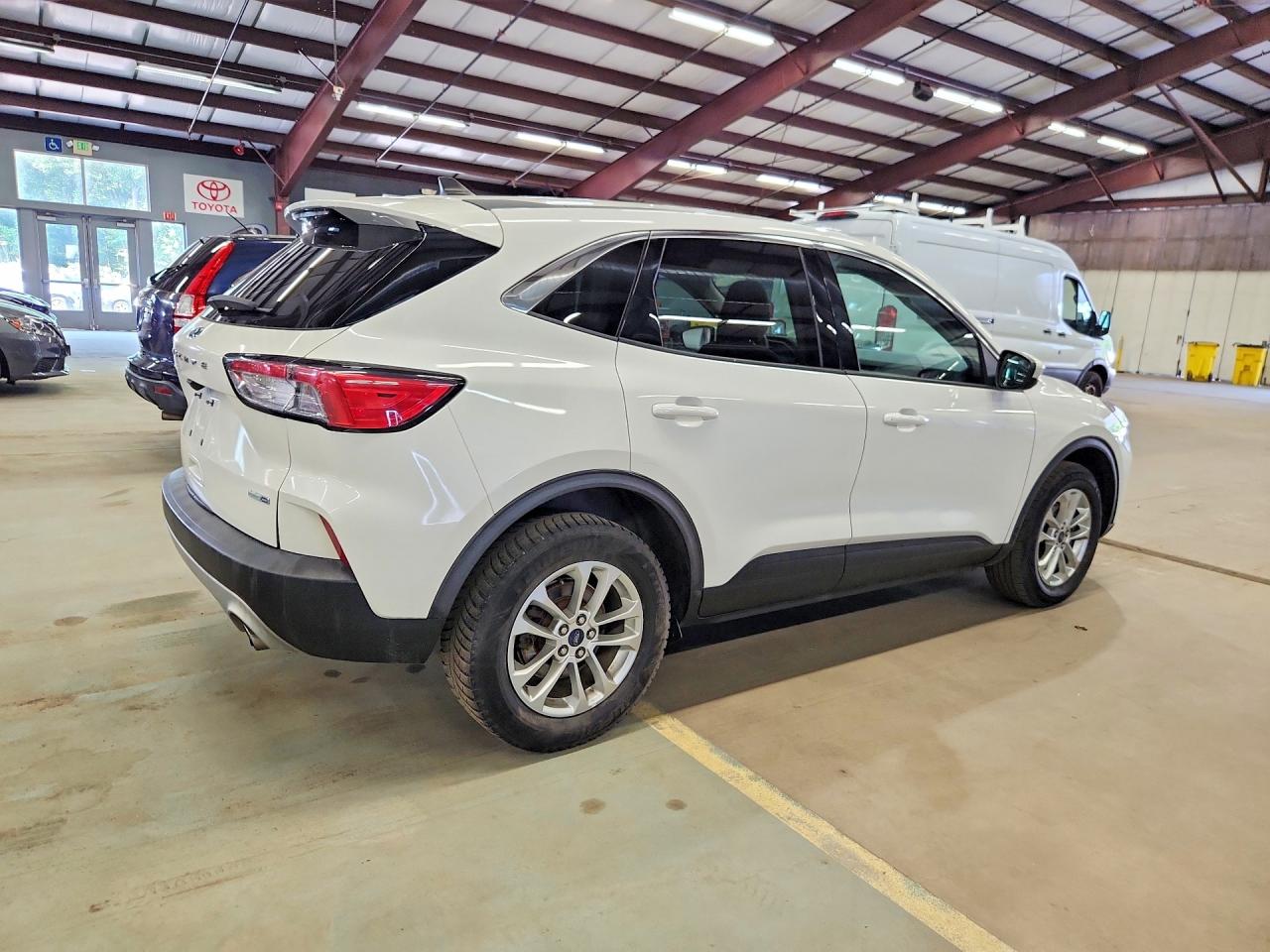 2020 FORD ESCAPE