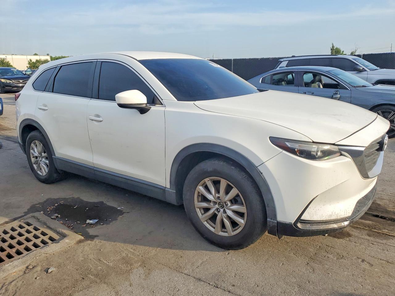 2016 MAZDA CX-9