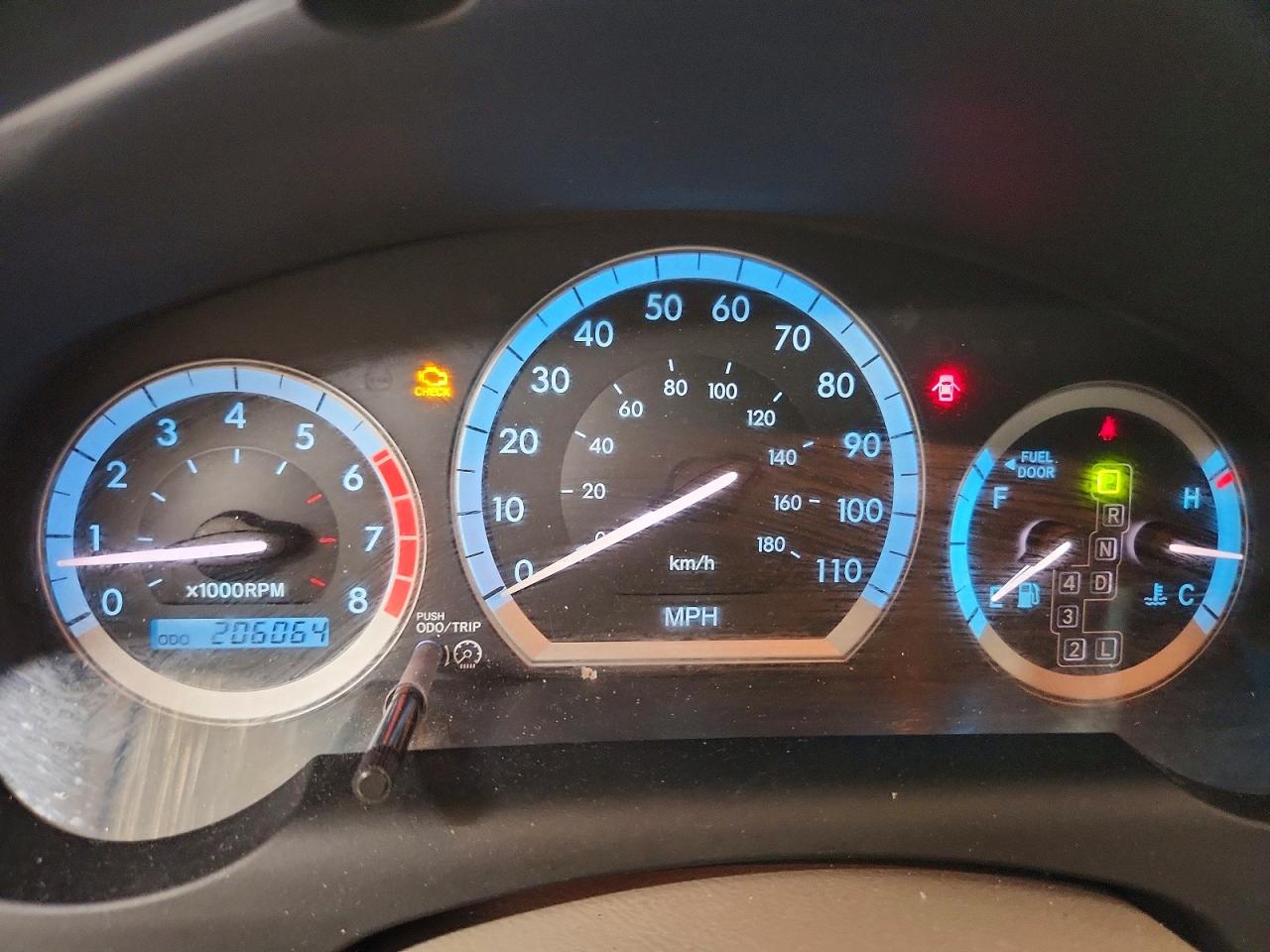2005 TOYOTA SIENNA