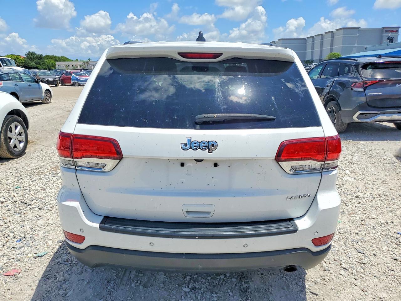 2022 JEEP CHEROKEE