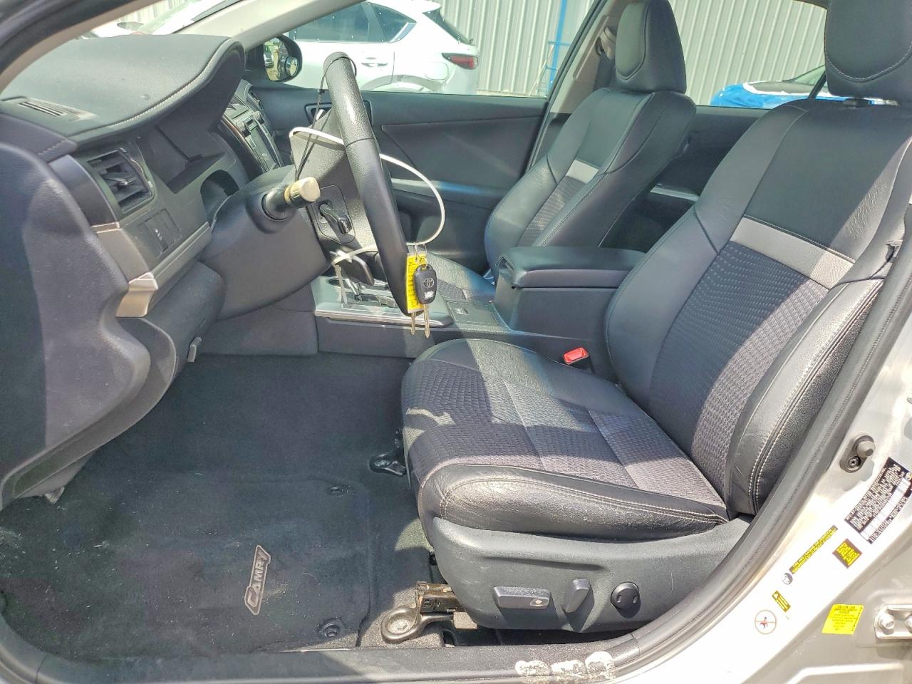 2013 TOYOTA CAMRY