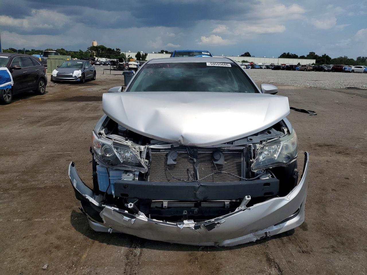 2013 TOYOTA CAMRY