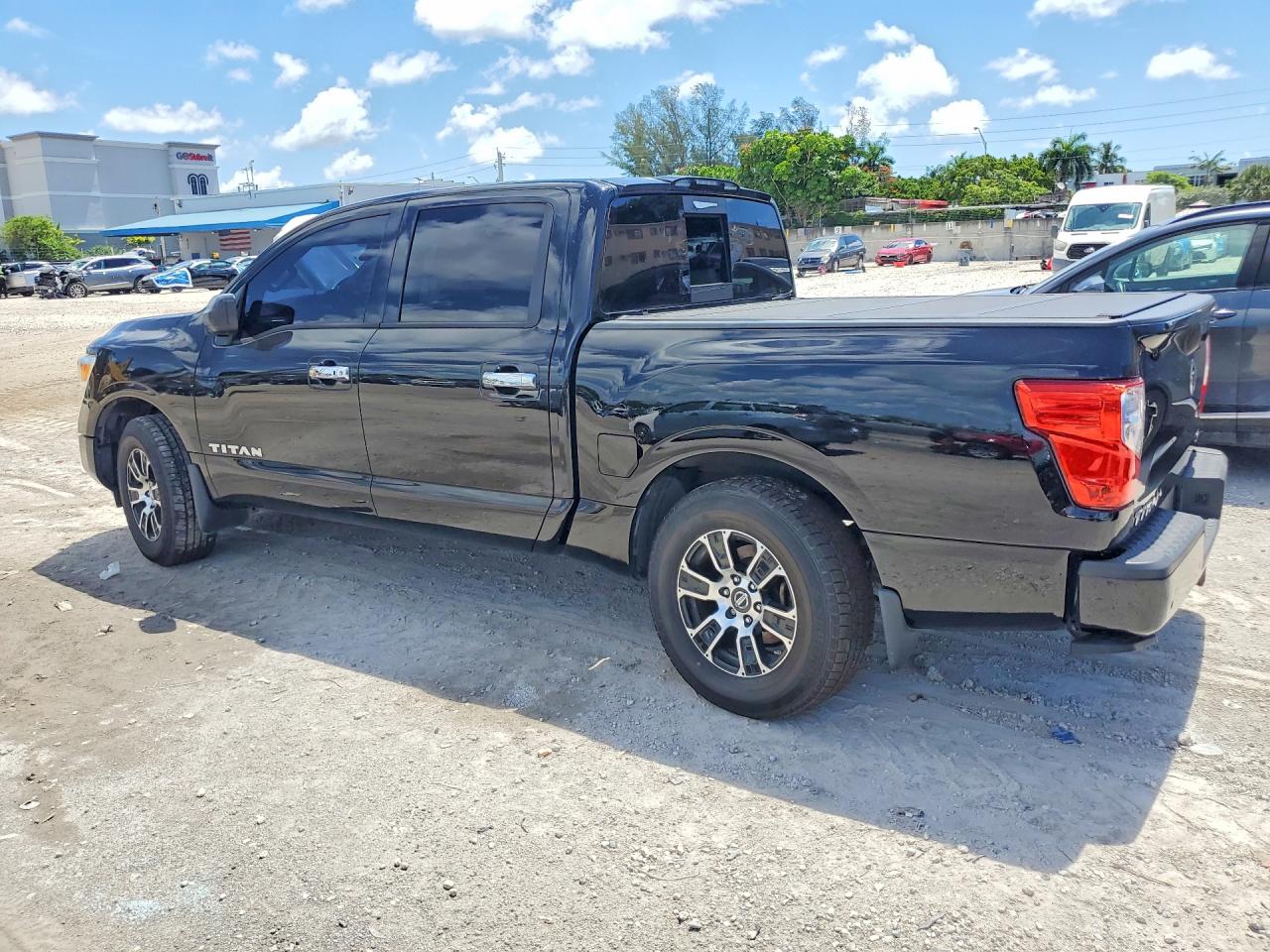 2021 NISSAN TITAN