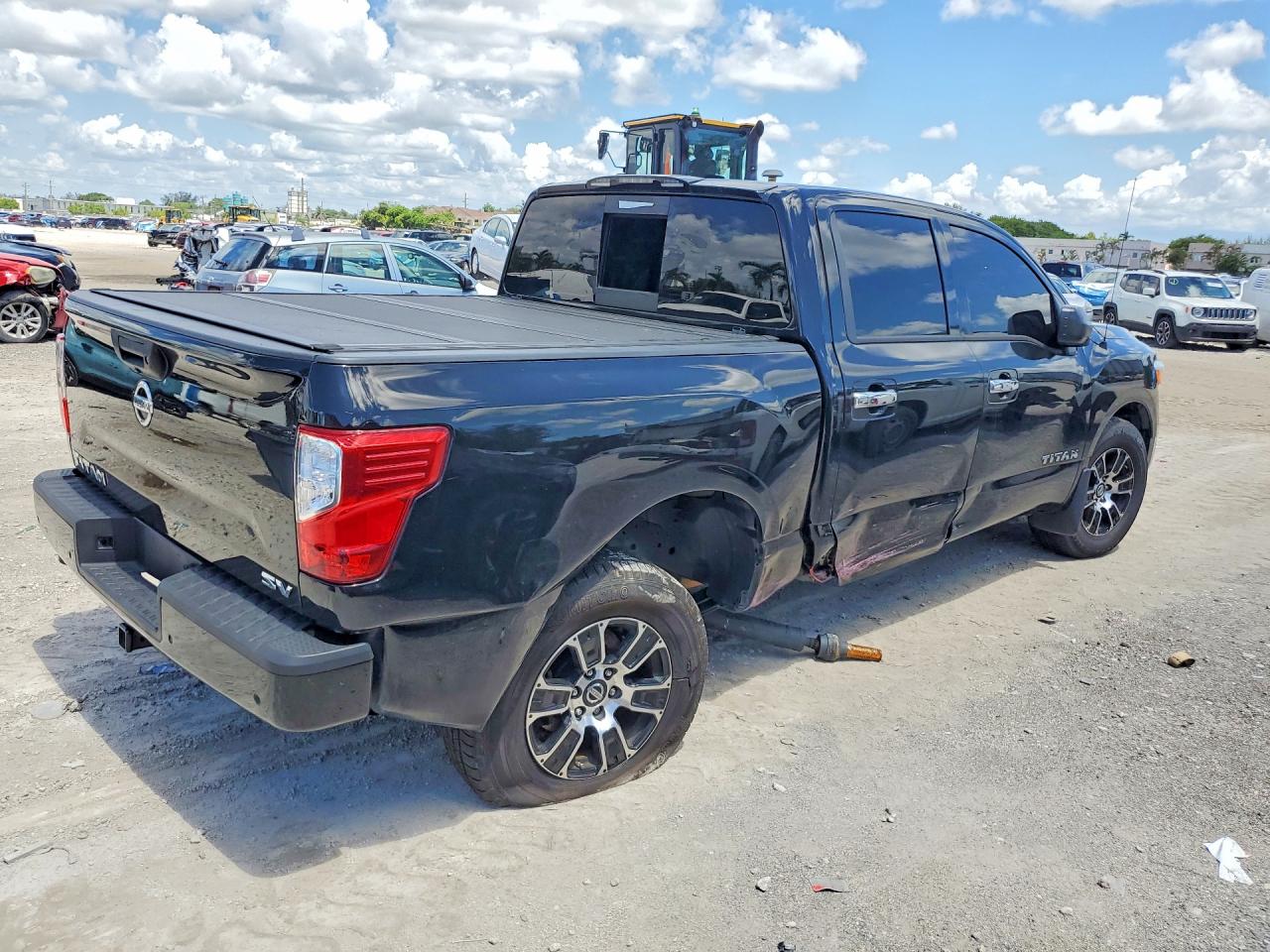 2021 NISSAN TITAN