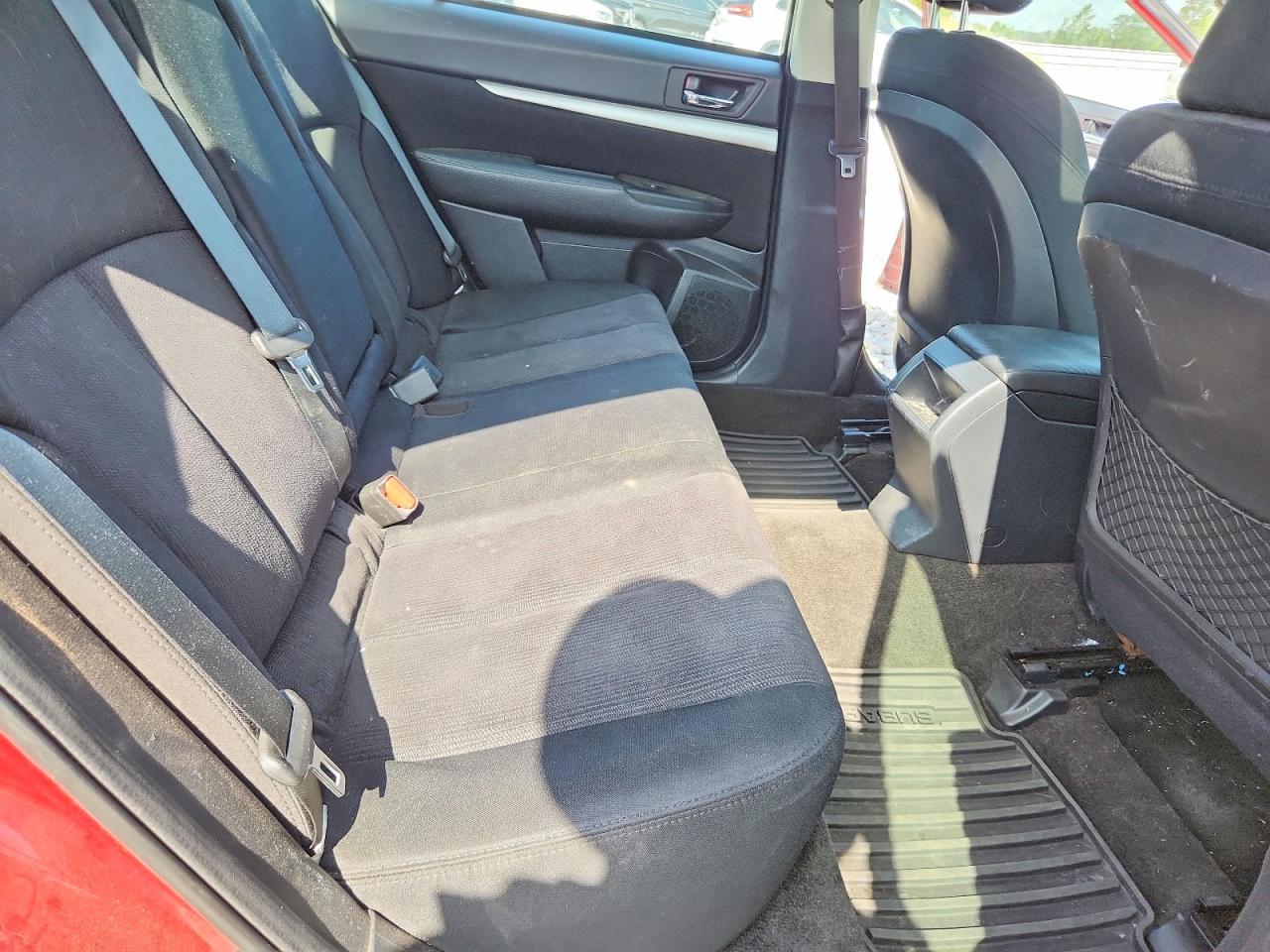 2014 SUBARU LEGACY