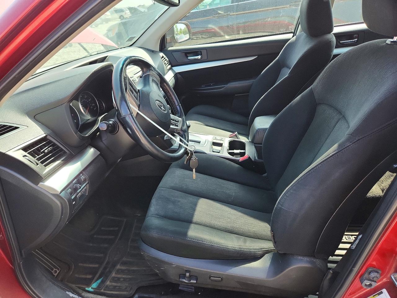 2014 SUBARU LEGACY