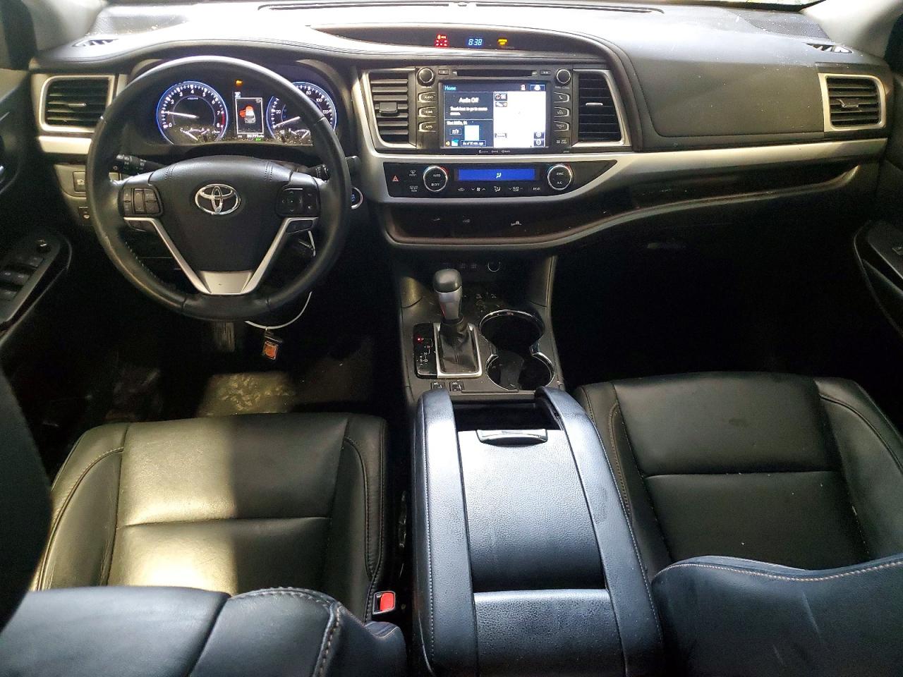 2017 TOYOTA HIGHLANDER