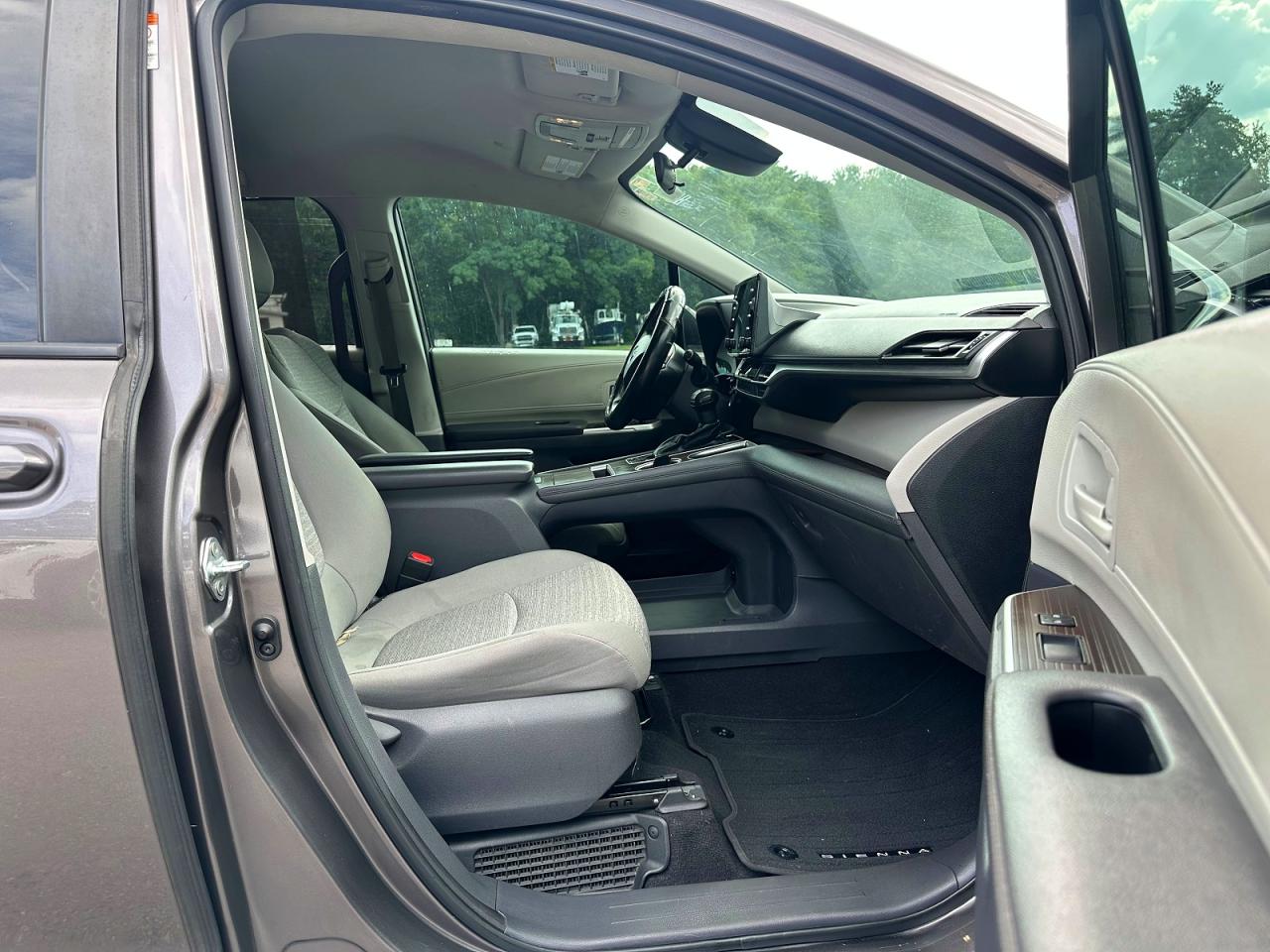 2021 TOYOTA SIENNA