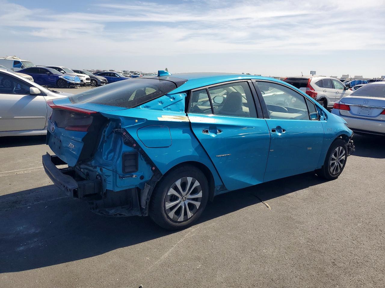 2021 TOYOTA PRIUS