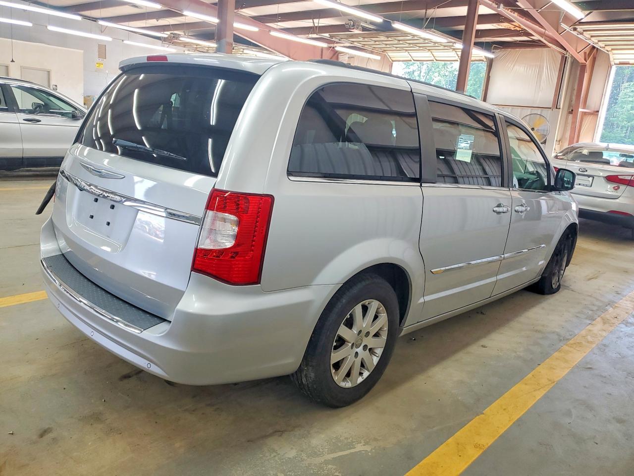2012 CHRYSLER MINIVAN