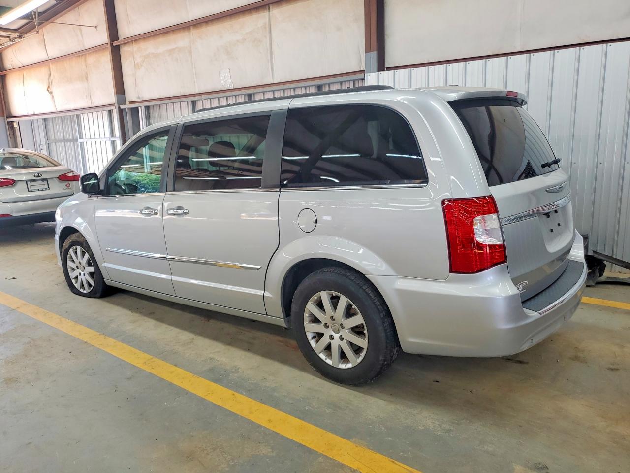 2012 CHRYSLER MINIVAN