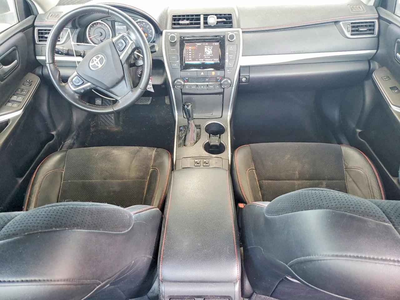2015 TOYOTA CAMRY