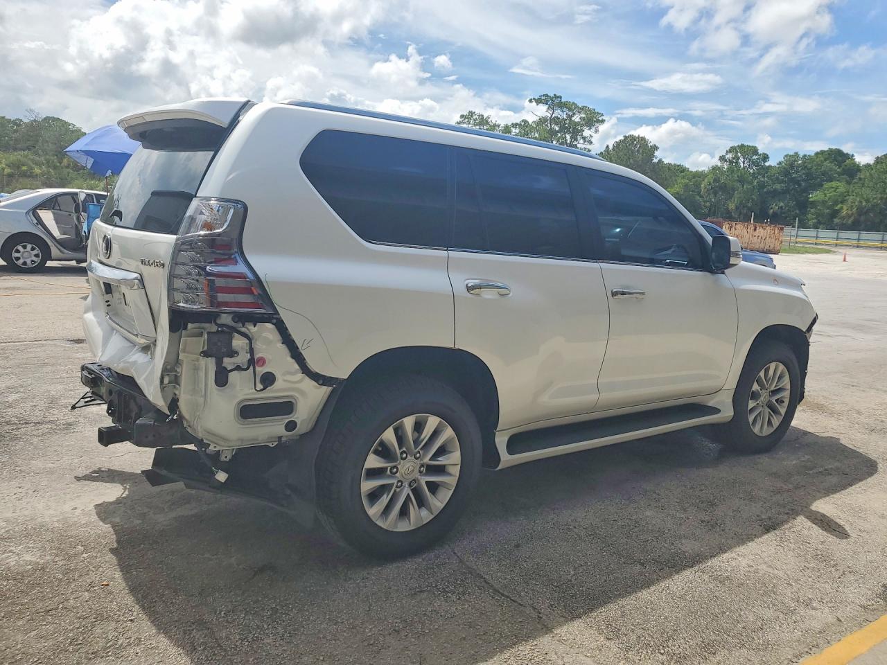 2023 LEXUS GX