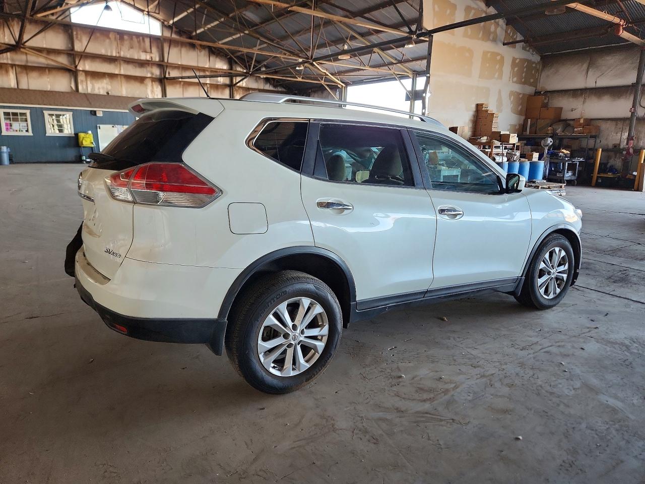 2016 NISSAN ROGUE