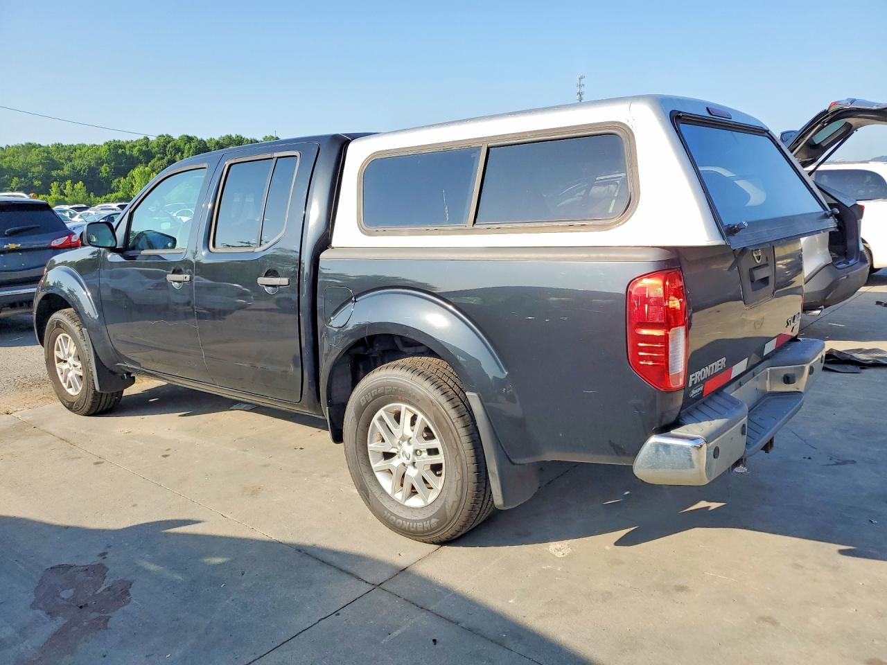 2017 NISSAN FRONTIER