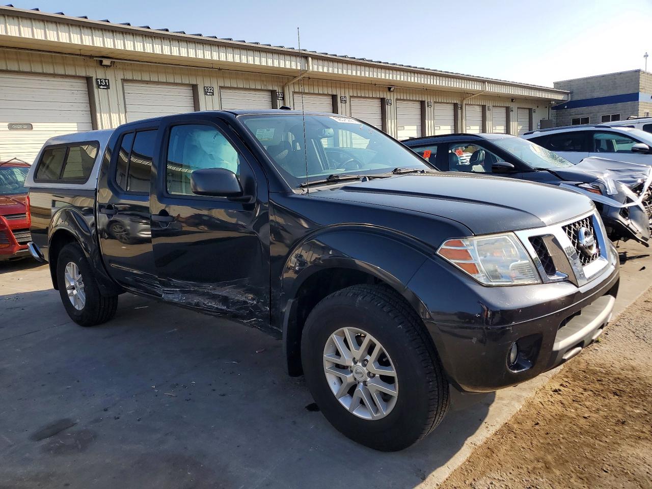 2017 NISSAN FRONTIER