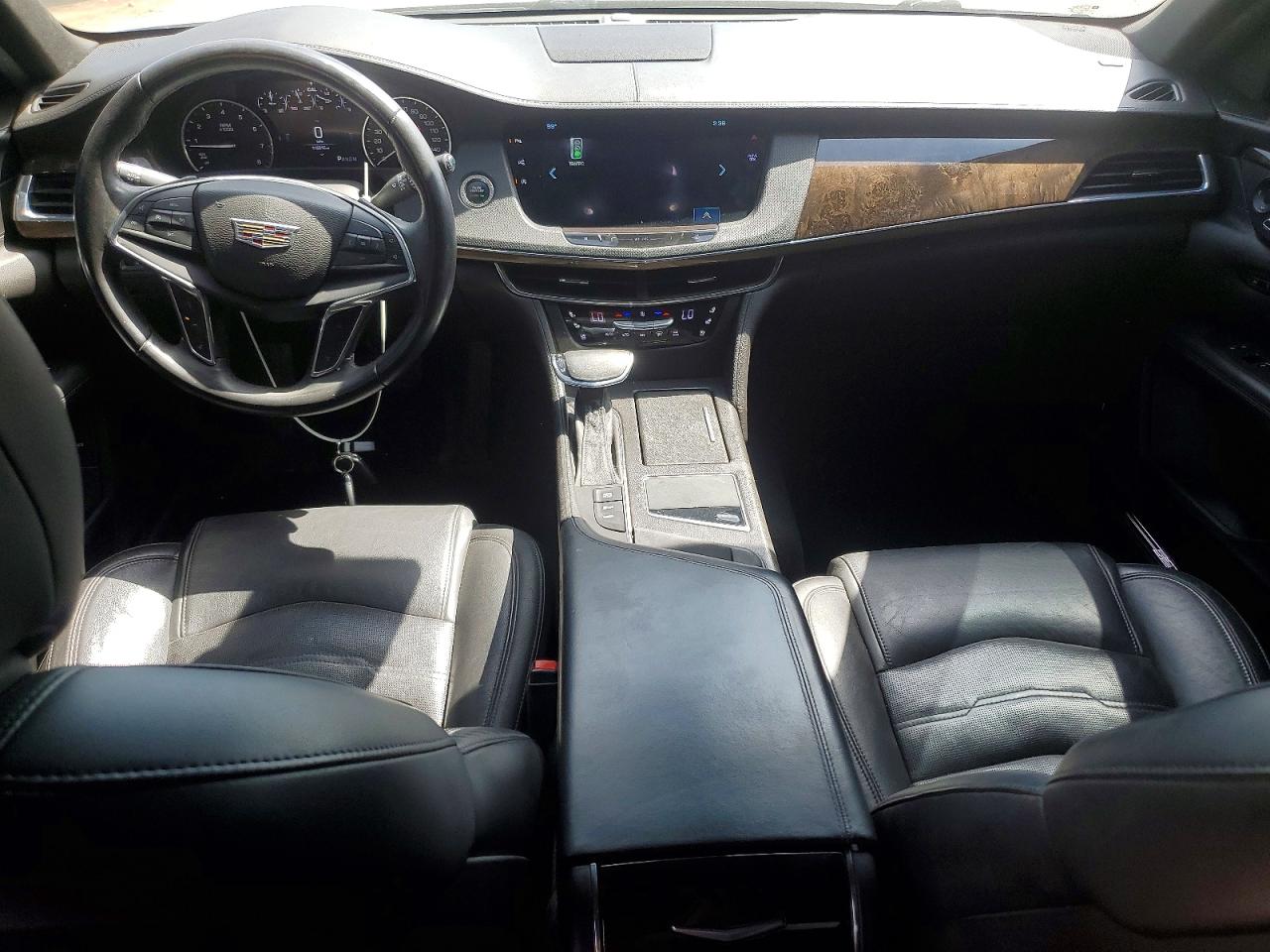 2017 CADILLAC CT6