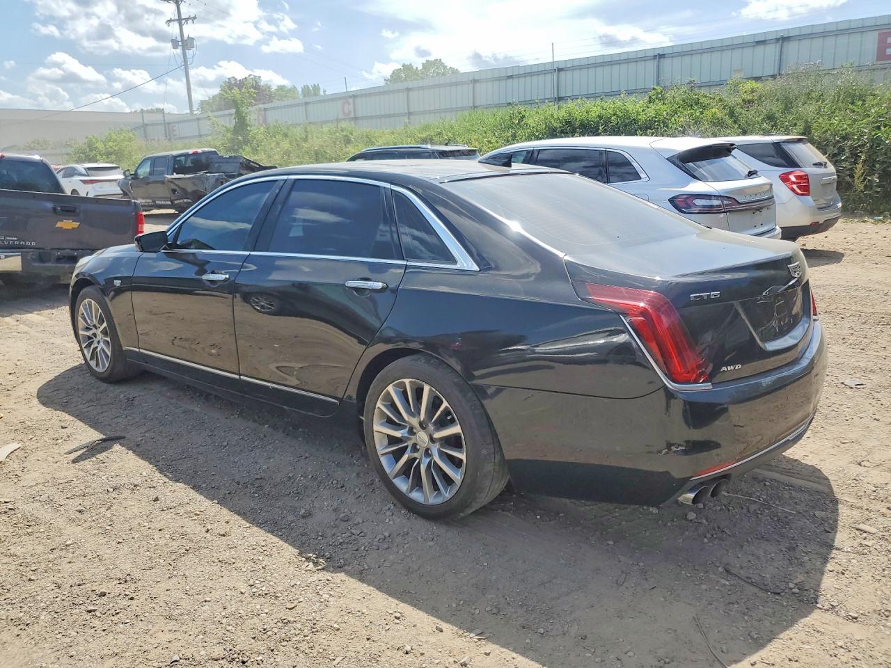 2017 CADILLAC CT6