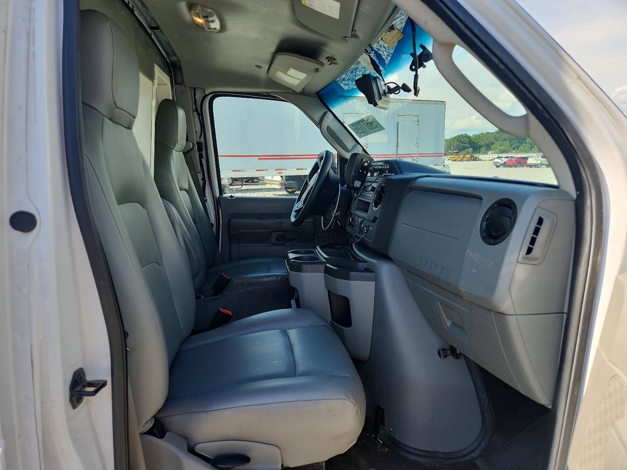 2023 FORD ECONOLINE