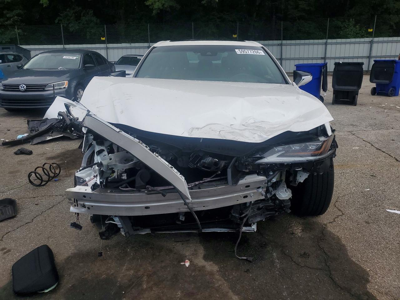 2021 LEXUS ES300