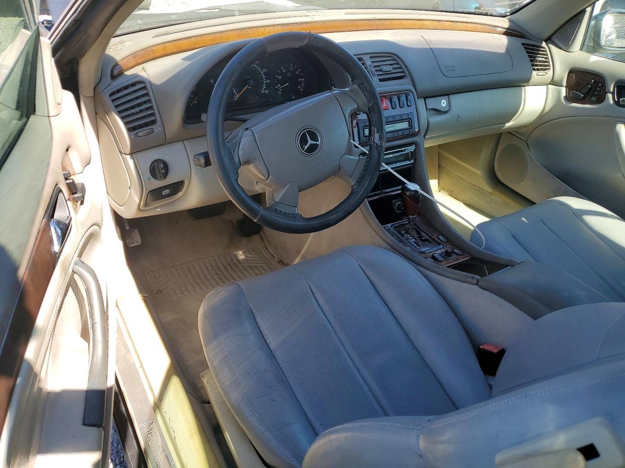 1999 MERCEDES-BENZ CLK-CLASS