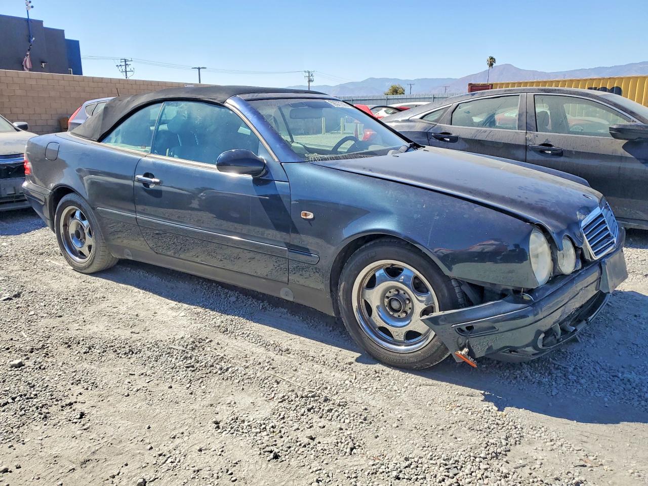 1999 MERCEDES-BENZ CLK-CLASS