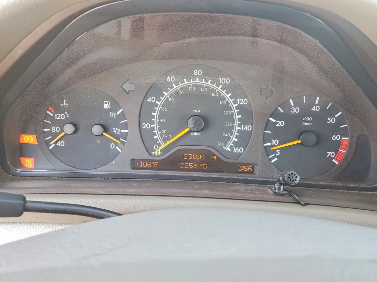 1999 MERCEDES-BENZ CLK-CLASS