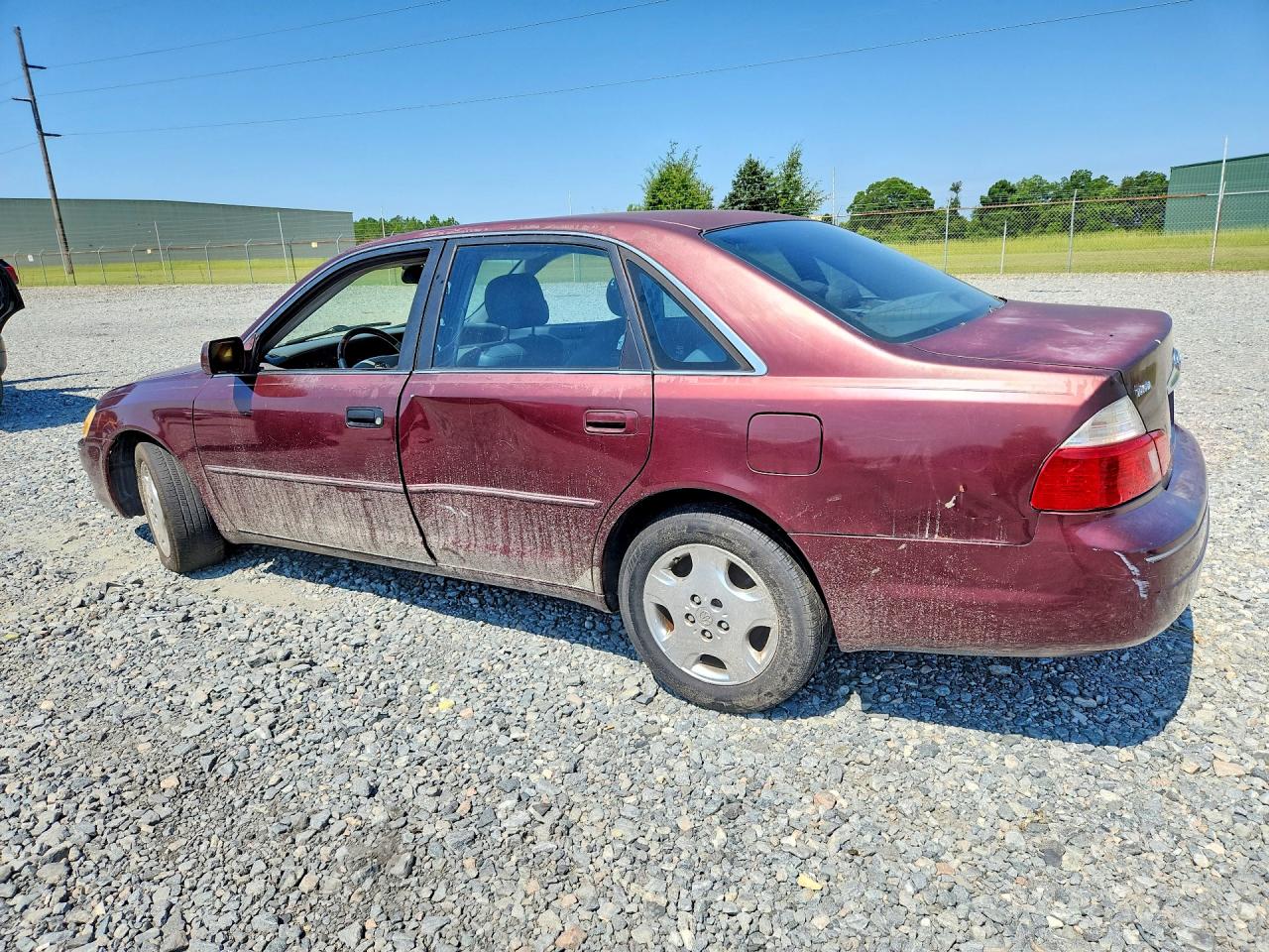 2004 TOYOTA AVALON