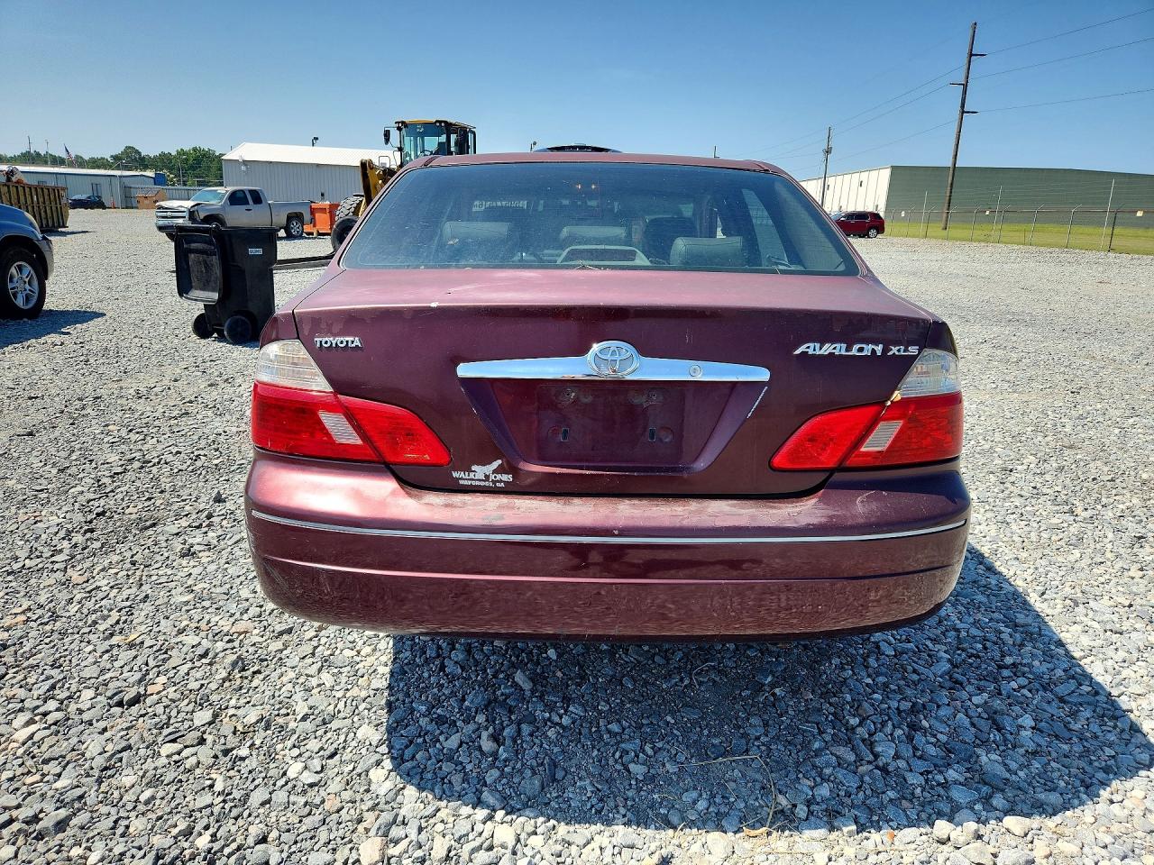 2004 TOYOTA AVALON