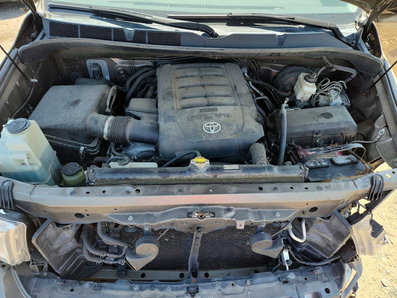 2012 TOYOTA TUNDRA