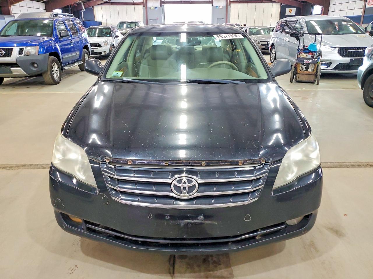 2007 TOYOTA AVALON