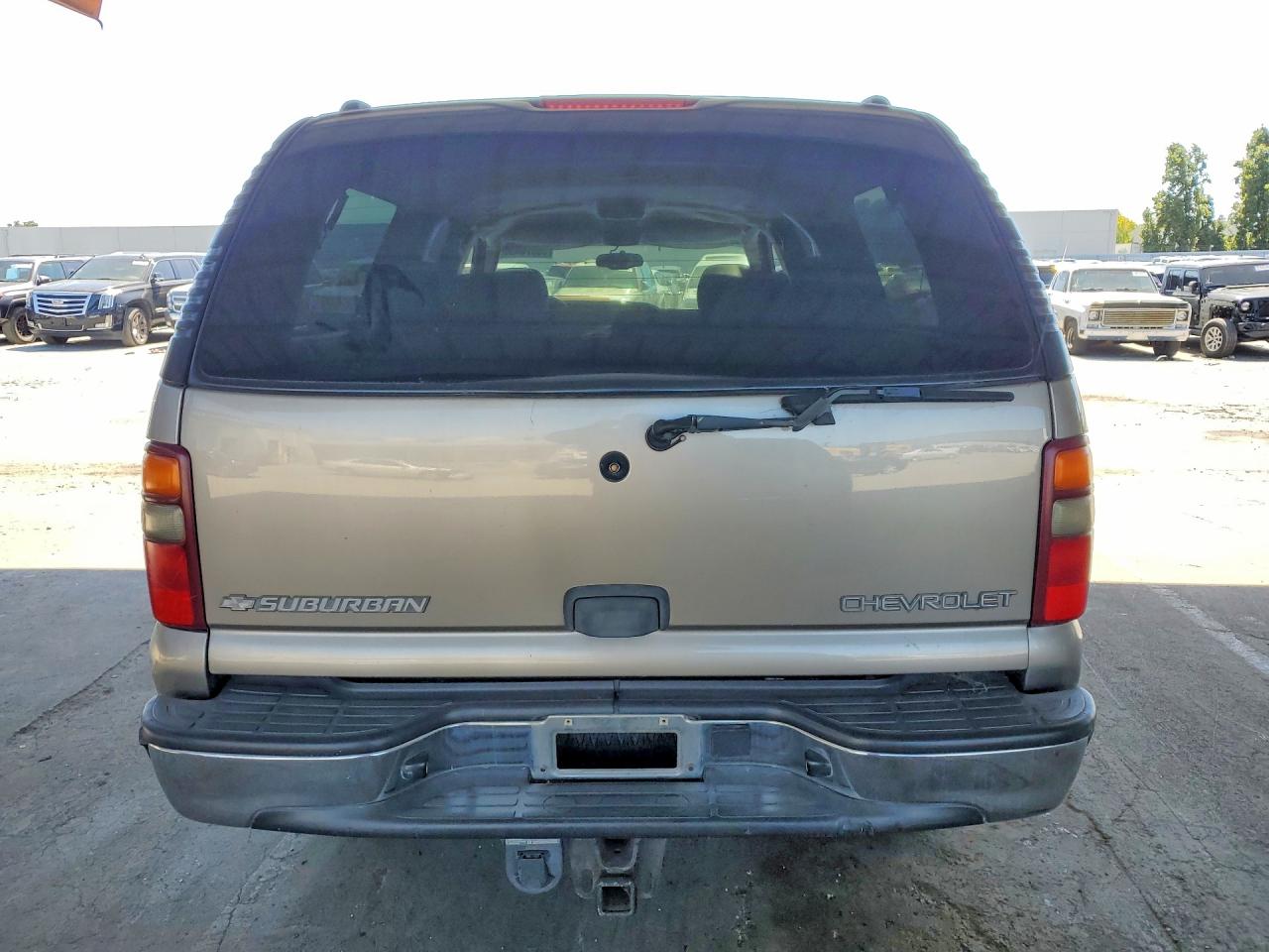 2003 CHEVROLET SUBURBAN