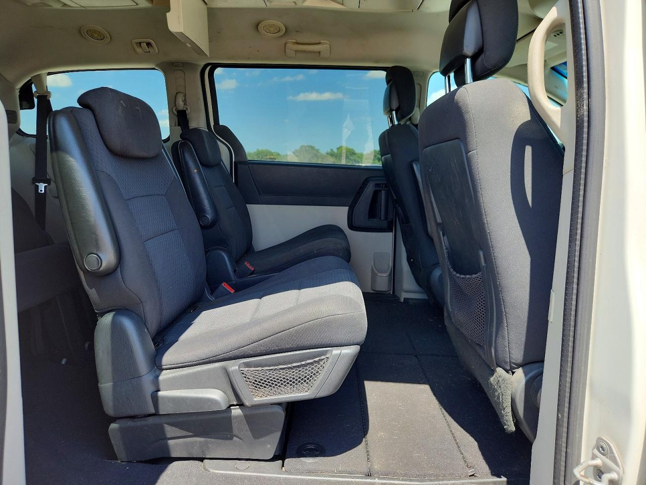 2010 DODGE CARAVAN