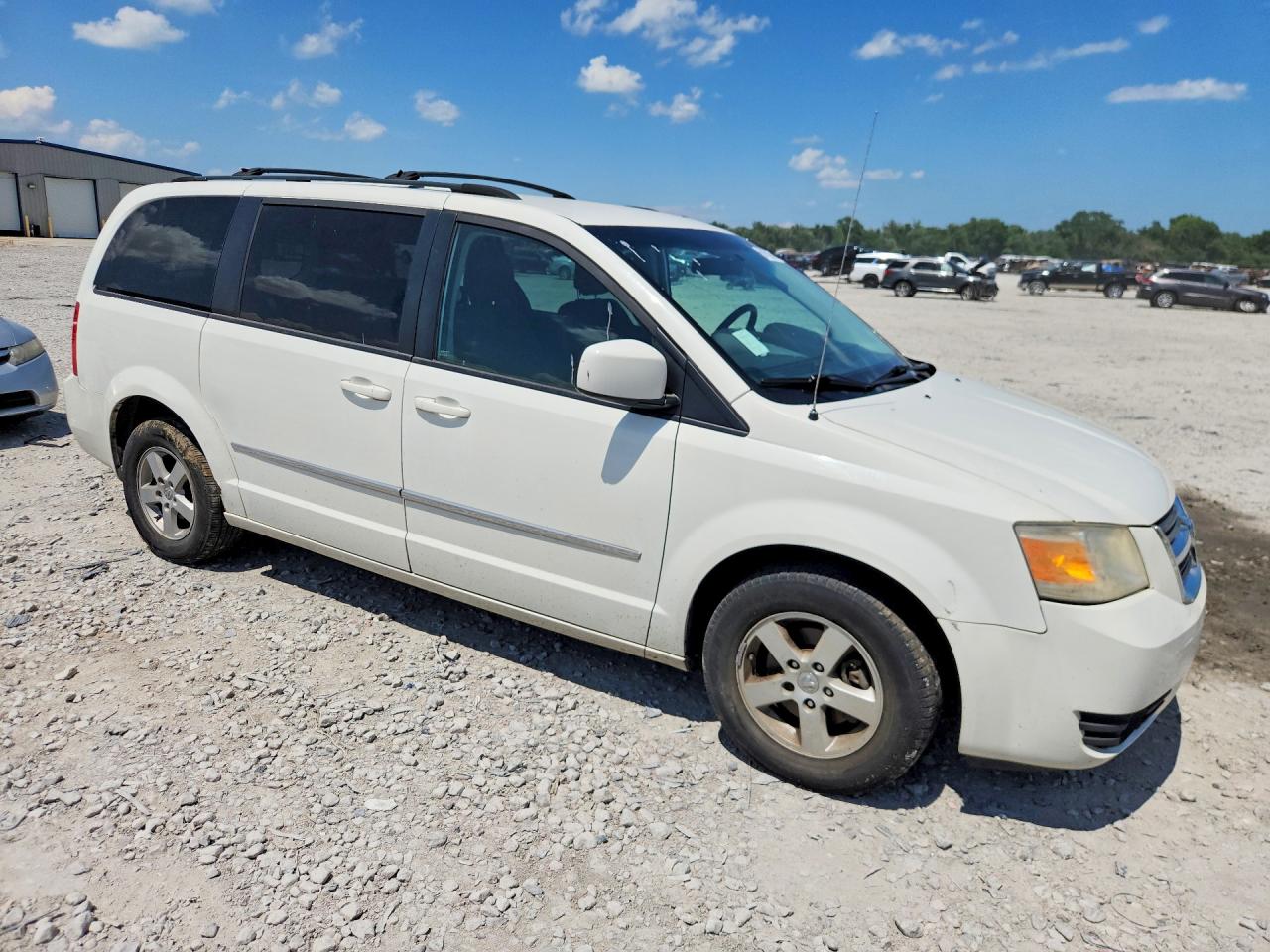 2010 DODGE CARAVAN