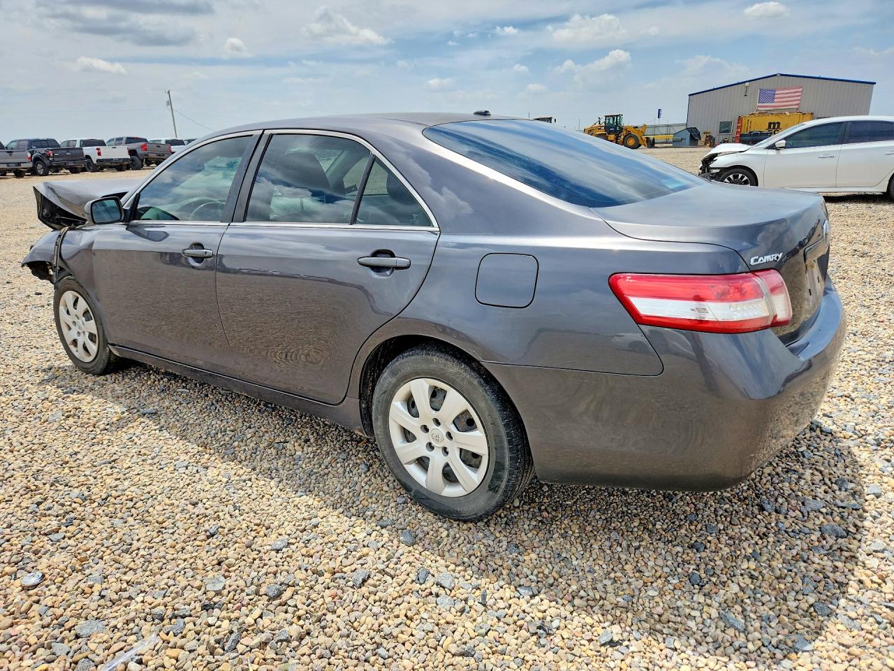 2011 TOYOTA CAMRY