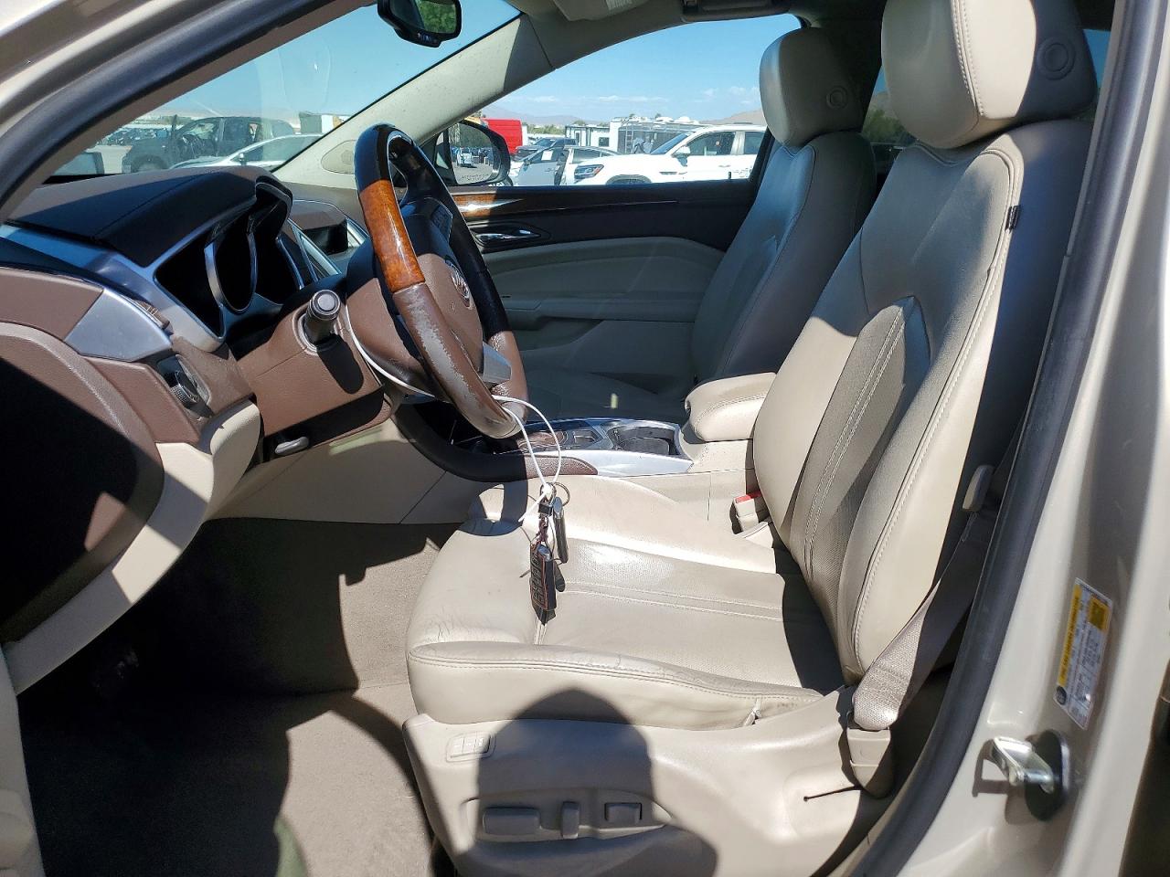 2011 CADILLAC SRX