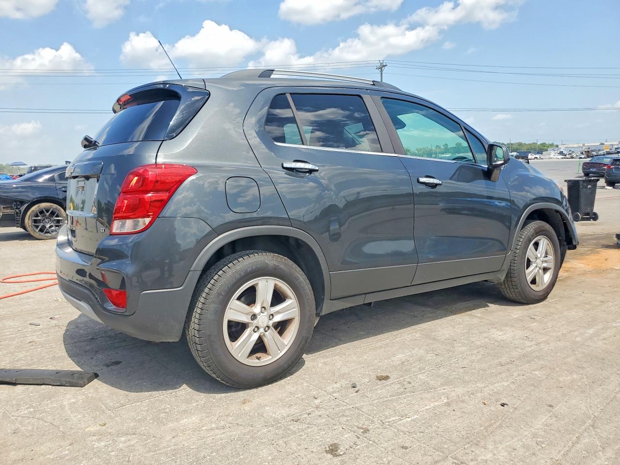 2017 CHEVROLET TRAX