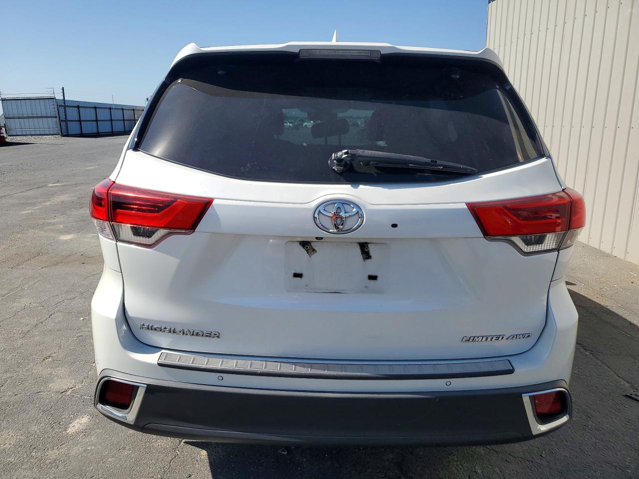 2019 TOYOTA HIGHLANDER