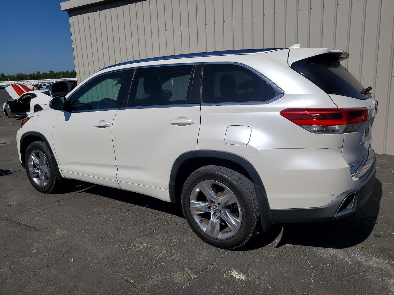 2019 TOYOTA HIGHLANDER