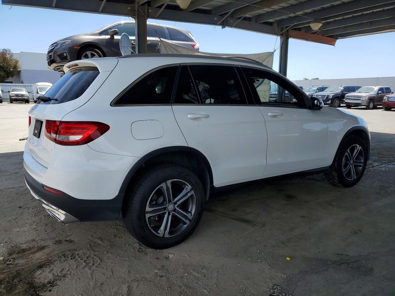 2017 MERCEDES-BENZ GLC-CLASS