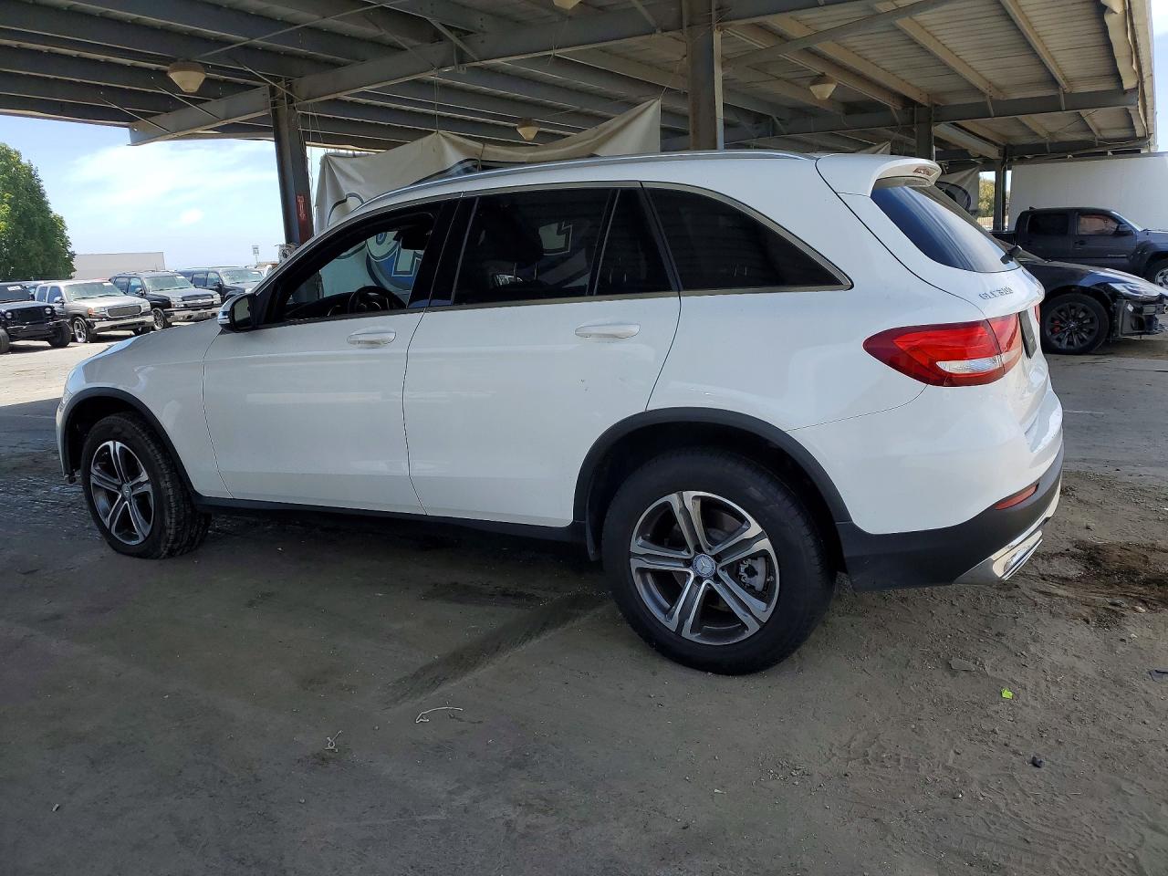 2017 MERCEDES-BENZ GLC-CLASS