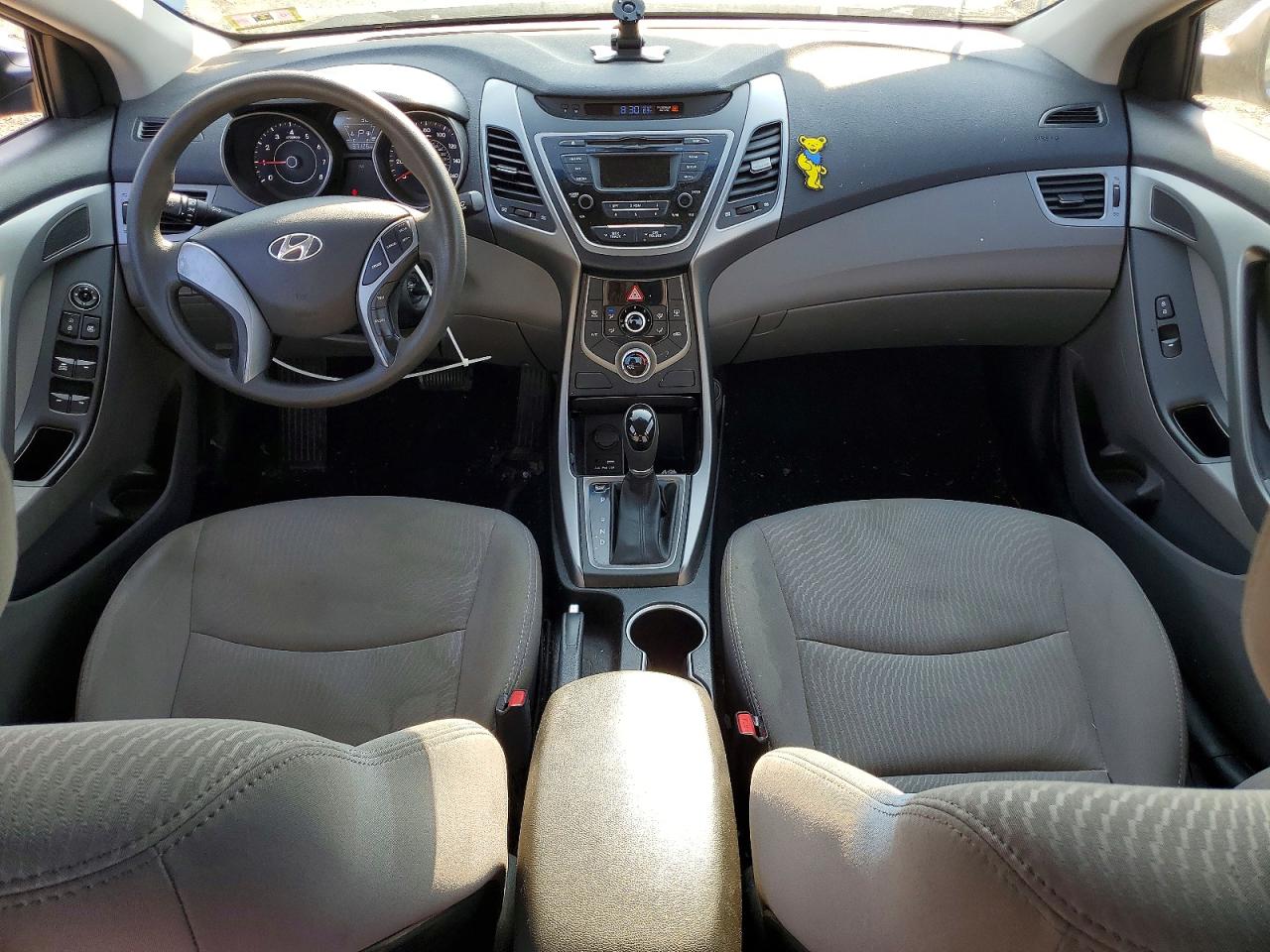 2016 HYUNDAI ELANTRA