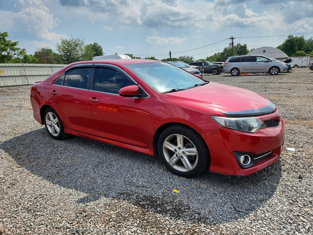 2013 TOYOTA CAMRY