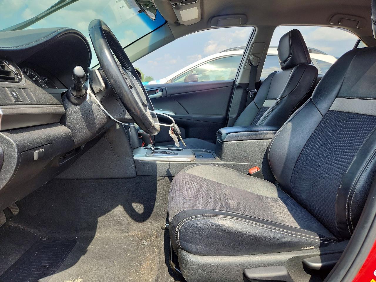 2013 TOYOTA CAMRY