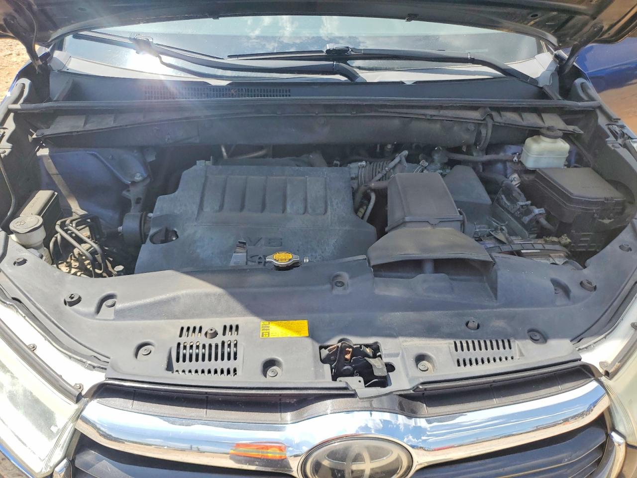 2015 TOYOTA HIGHLANDER